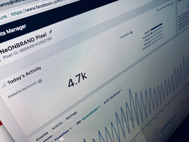 SEO Training vs Self-Learning Which One Gets Results Faster