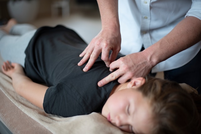 Why Physiotherapy Services Are Key to Recovering Faster and Moving Better