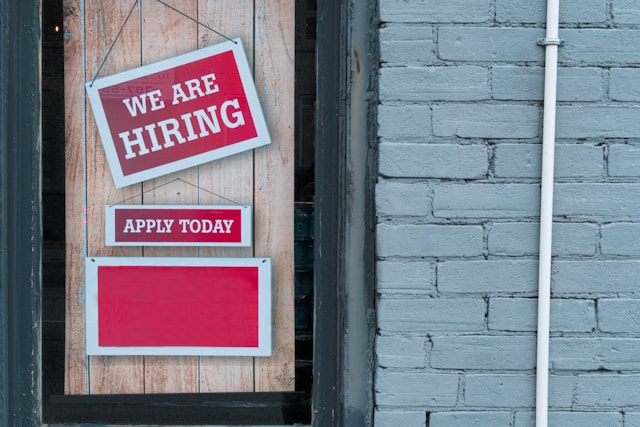Finding the Right Recruitment Agency Singapore Businesses Can Rely On